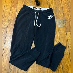 Nike joggers